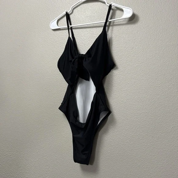 Amazon Cutout Tie Front One Piece Swimsuit - Picture 11 of 11